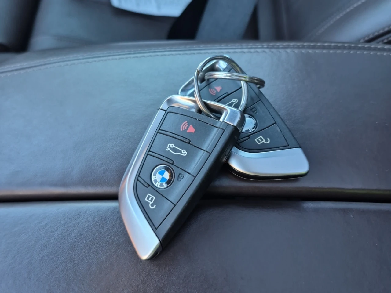 BMW X5 * АВТО КРЕДИТ* ЦЕНА ДО БГ * CARFAX *  - изображение 8