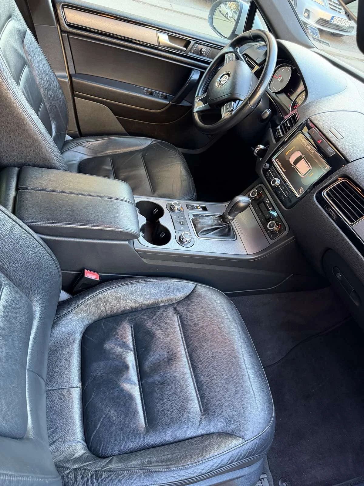 VW Touareg  - изображение 7