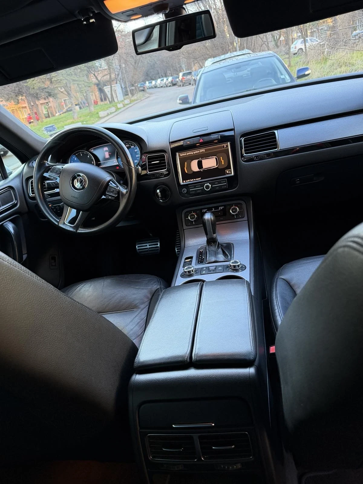 VW Touareg  - изображение 10