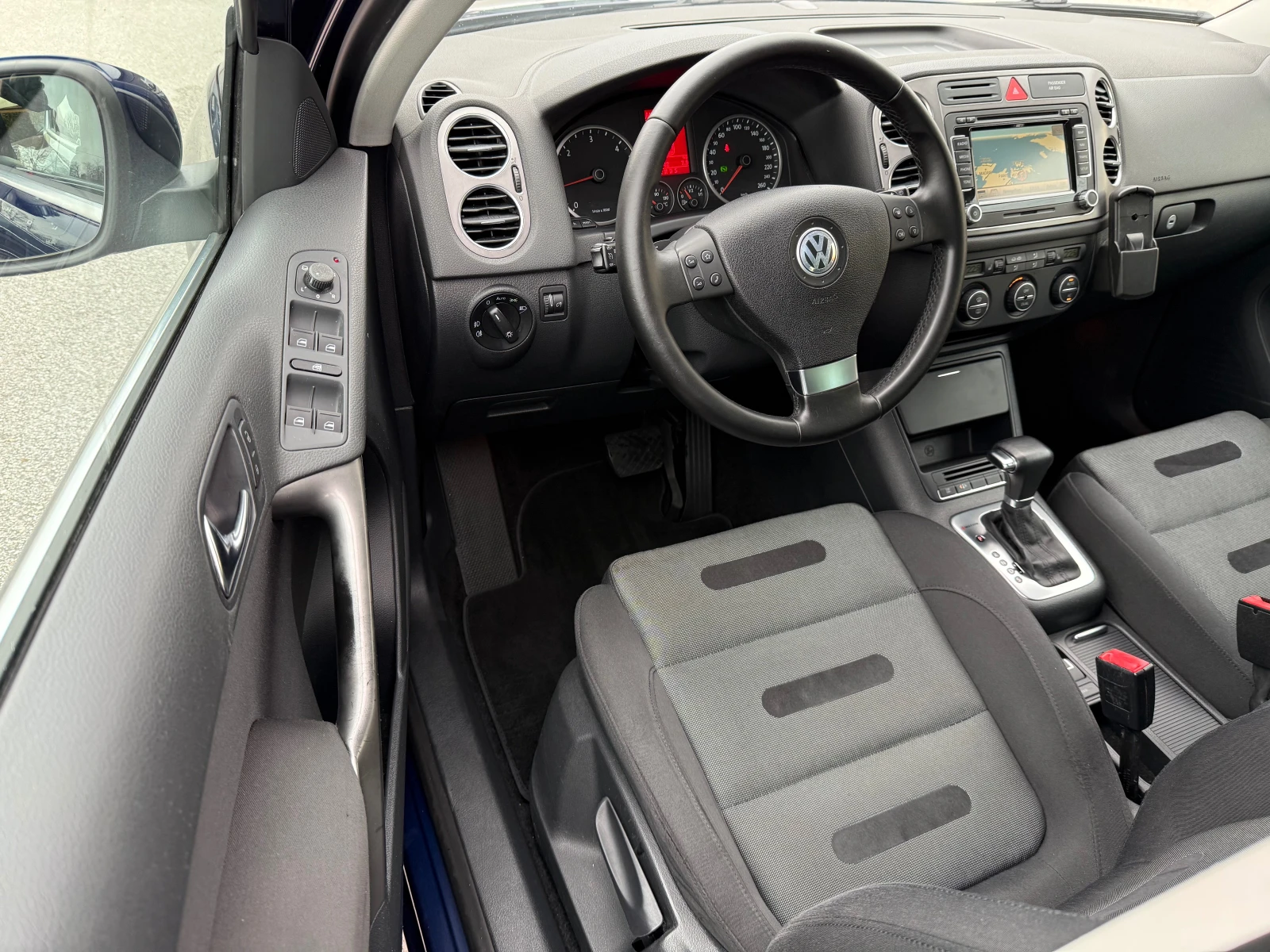 VW Tiguan 2.0TDI 4-MOTION FULL EXTRI !!! 100% ������ �� !!!! | Mobile.bg � ����������� 10