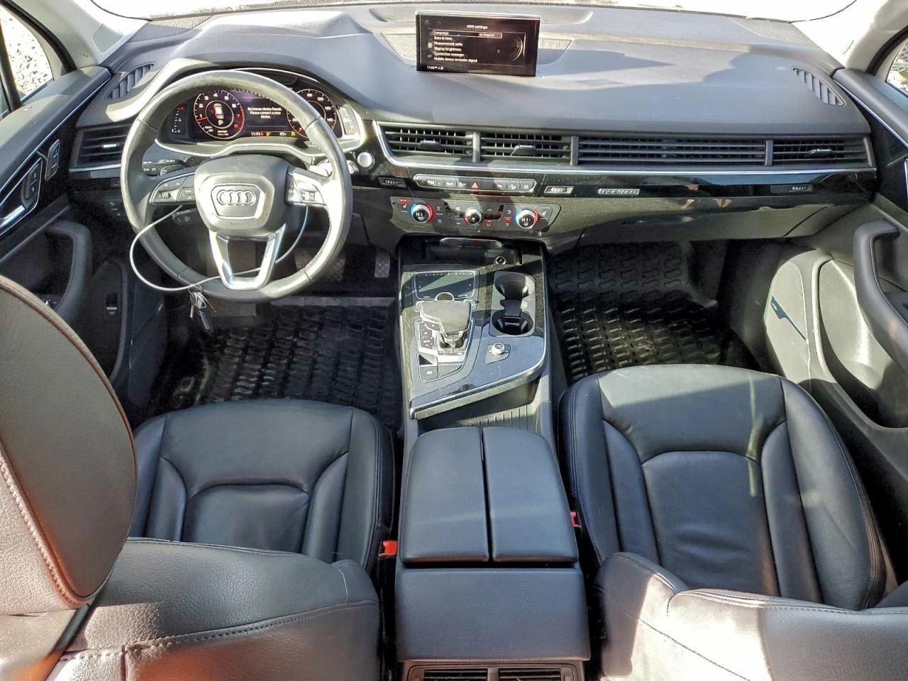 Audi Q7 * ПАНОРАМА* KEYLESS* КОЖА* ПОДГРЕВ* ПАРКТРОНИК* , снимка 8 - Автомобили и джипове - 53732206