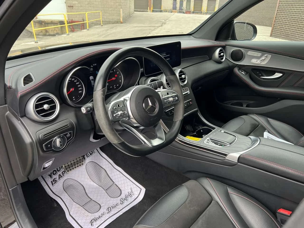 Mercedes-Benz GLC 300 �������� * ������� * 2 ����� * CARFAX *  | Mobile.bg � ����������� 5