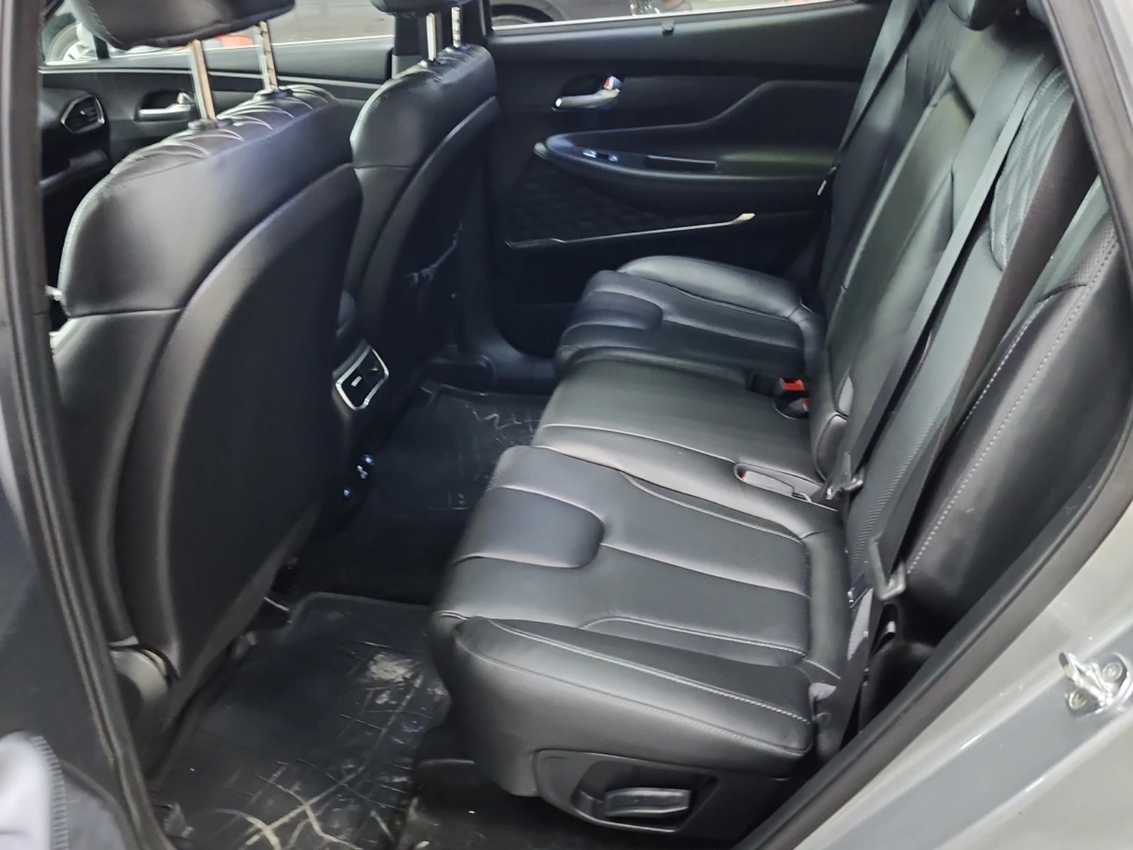 Hyundai Santa fe ULTIMATE CALLIGRAPHY* 360view* Pano* Обдухване* HU, снимка 10 - Автомобили и джипове - 54414834