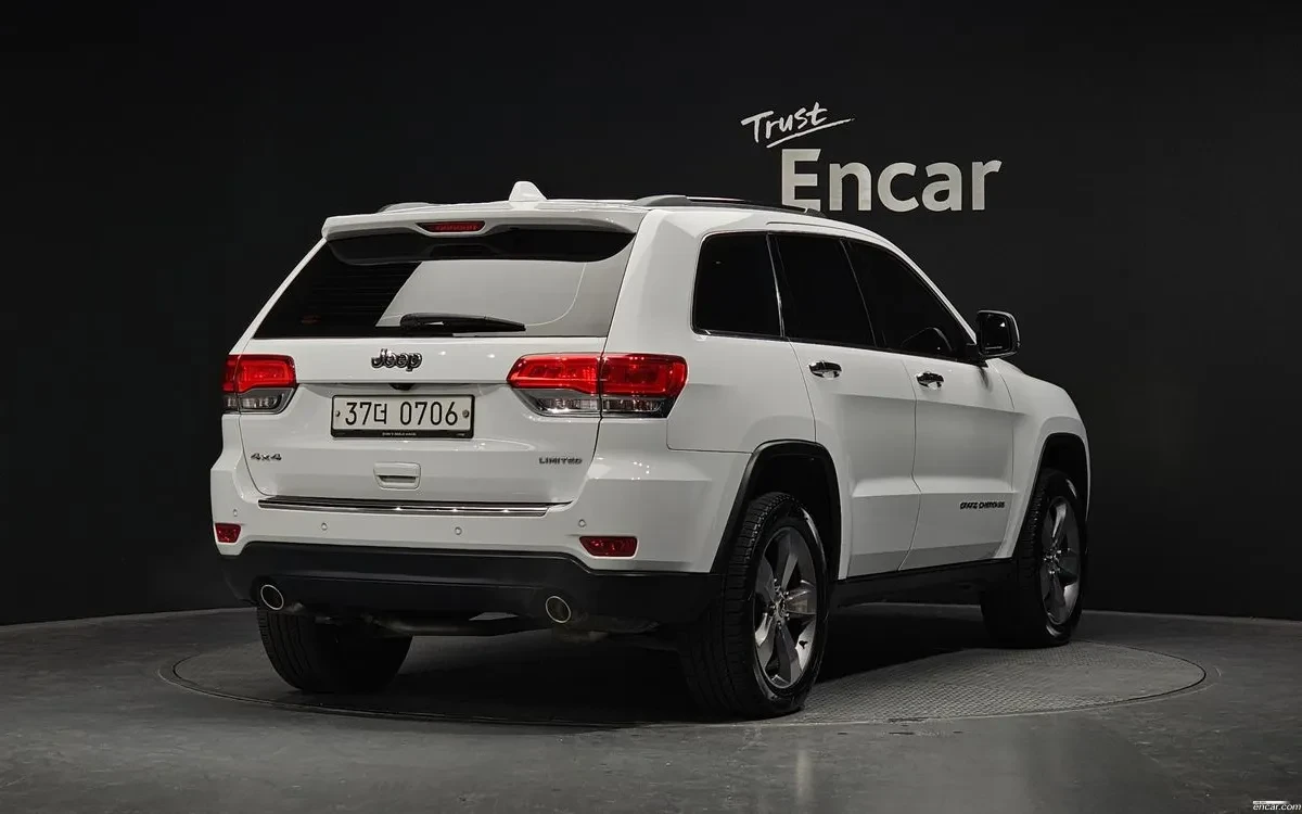 Jeep Grand cherokee LIMITED| 8ZF| ОБДУХ| ПАНО| KAMERA, снимка 3 - Автомобили и джипове - 54777321