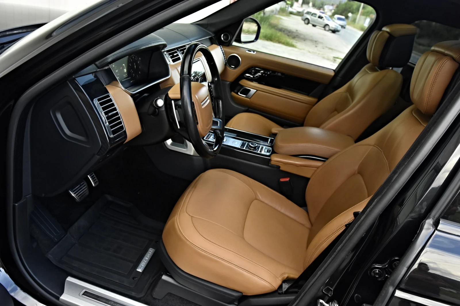 Land Rover Range rover 5.0 BusinessSeats 3xTV MY20 Meridian AUTOBIOGRAPHY, снимка 8 - Автомобили и джипове - 54858298