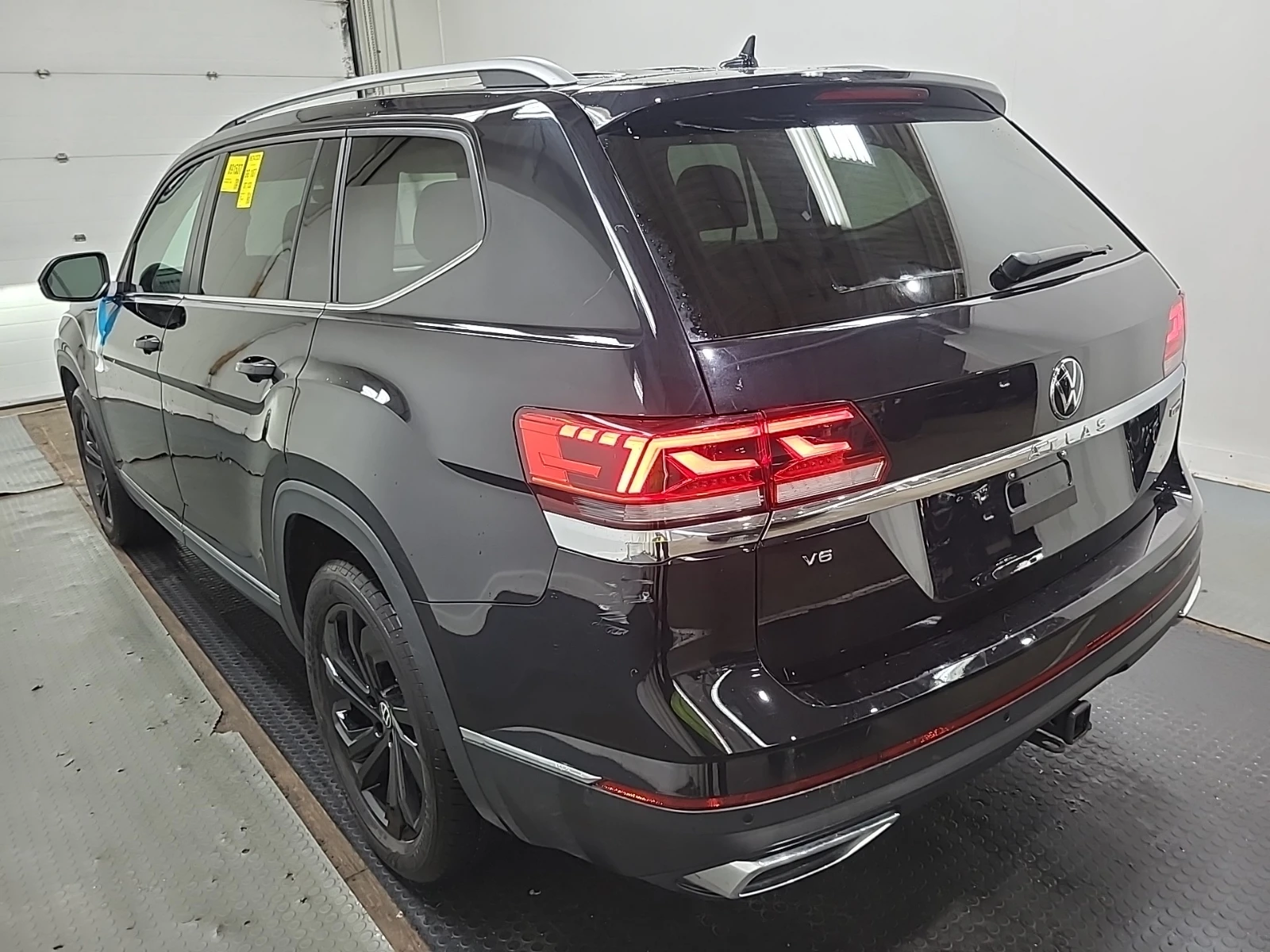 VW Atlas Highline * CARFAX * АВТО КРЕДИТ * , снимка 4 - Автомобили и джипове - 55015759