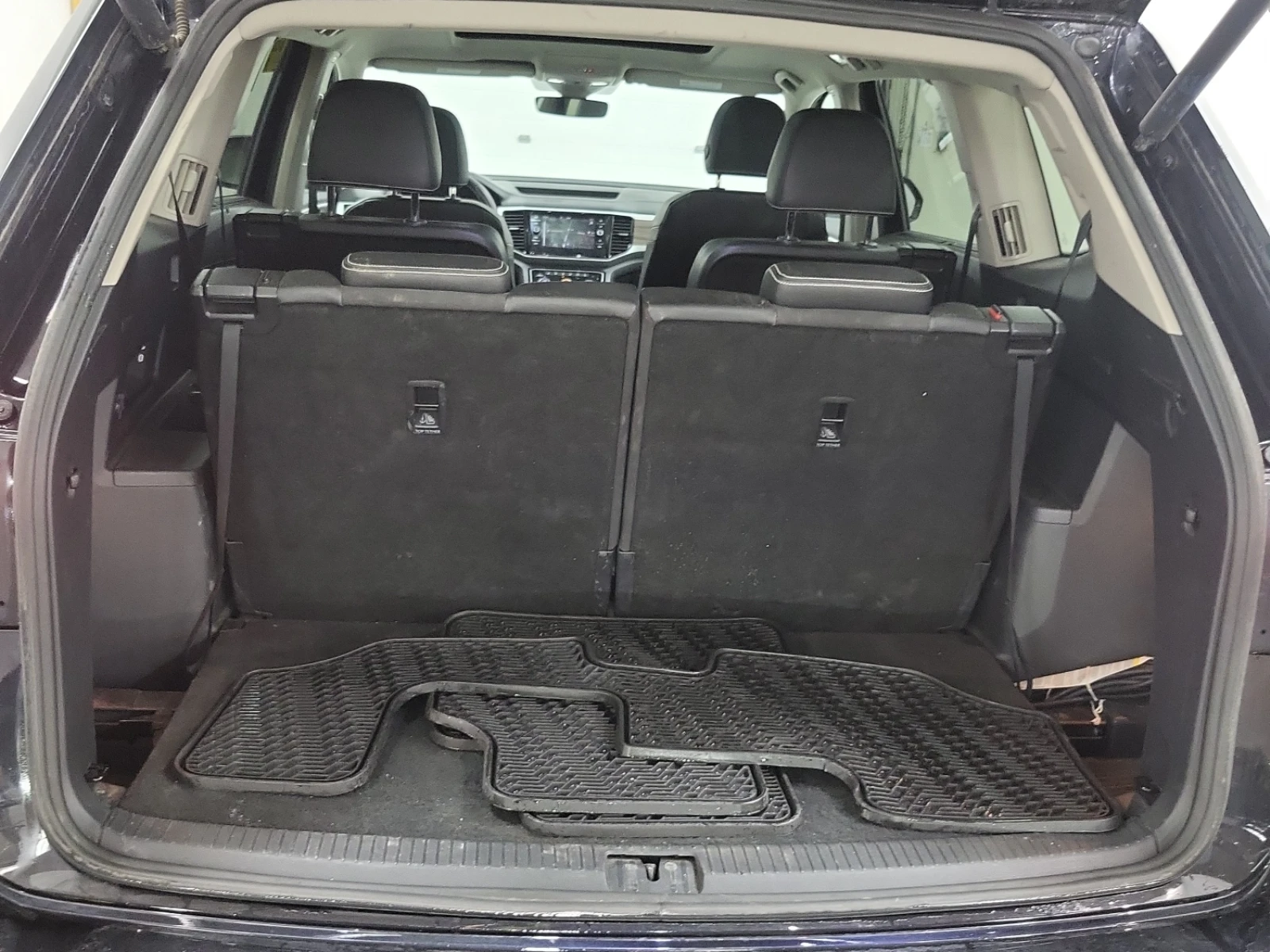 VW Atlas Highline * CARFAX * АВТО КРЕДИТ * , снимка 7 - Автомобили и джипове - 55015759