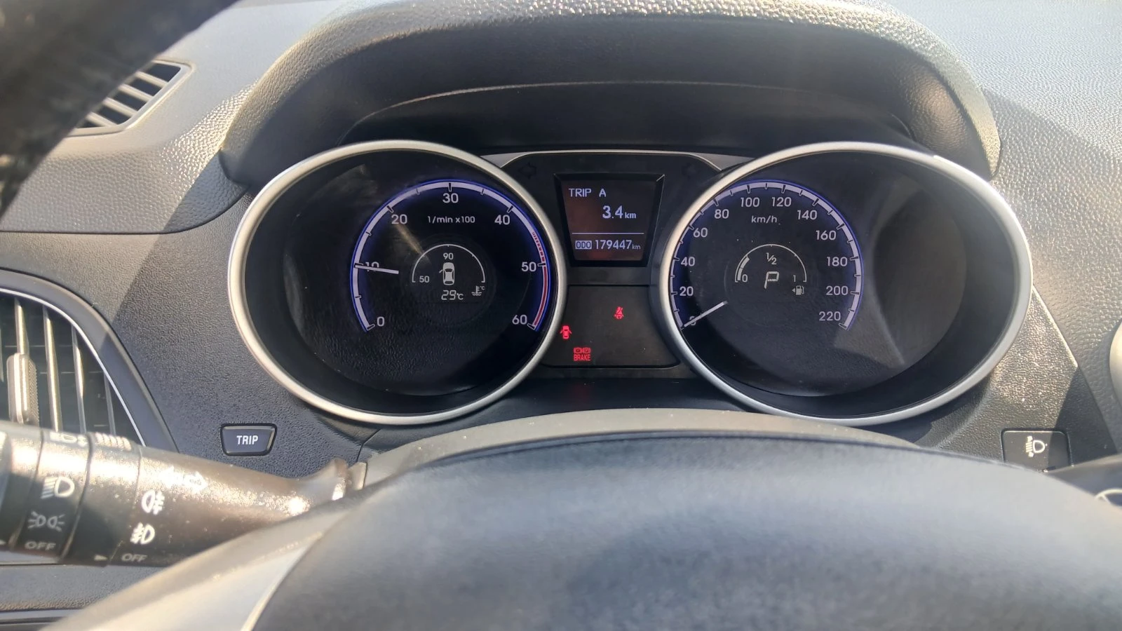 Hyundai IX35 2.0 CRDI.AVTOMAT, KOJA, PANORAMA, 184KC, 4×4., снимка 12 - Автомобили и джипове - 55526249