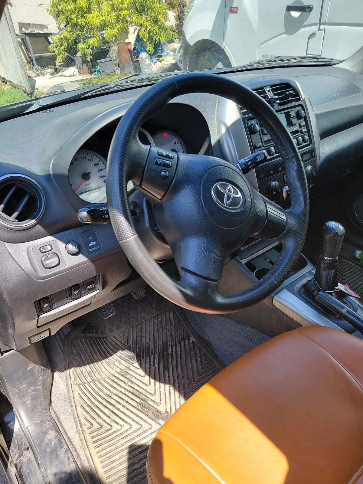 Toyota Rav4 D4D 2.0d, снимка 9 - Автомобили и джипове - 55687684