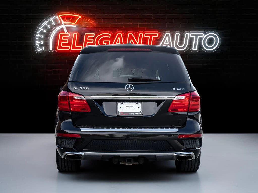 Mercedes-Benz GL 550 4MATIC* AMG* HARMAN* ОБДУХ* 360* ПАНО* КРАЙНА ЦЕНА, снимка 3 - Автомобили и джипове - 55856257