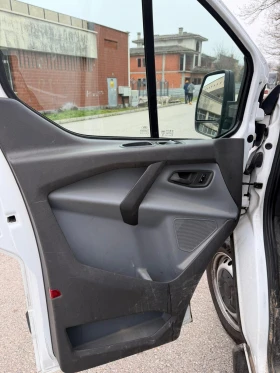 Ford Transit Custom, снимка 6 - Бусове и автобуси - 53686303