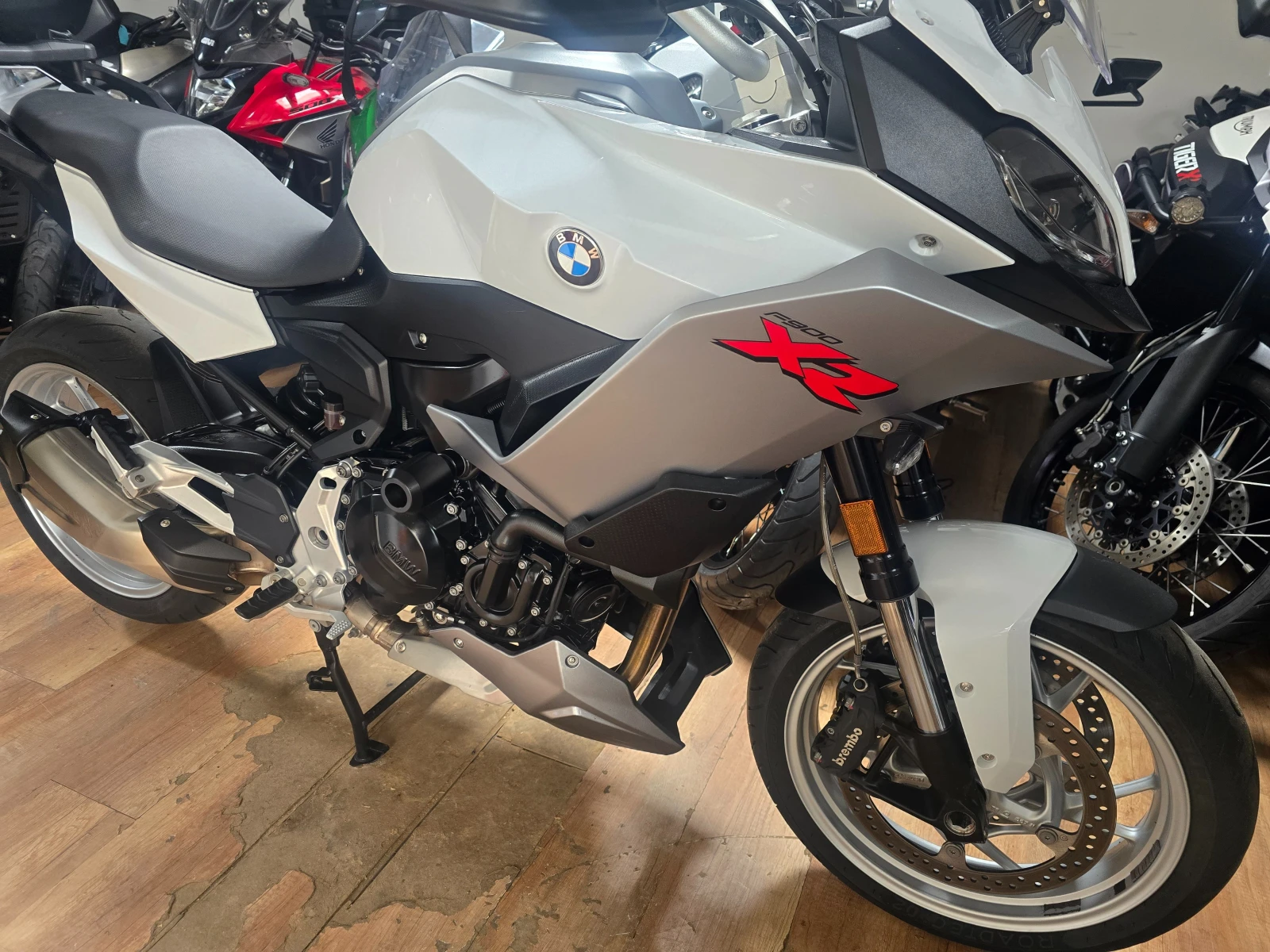 BMW F 900 XR - изображение 6