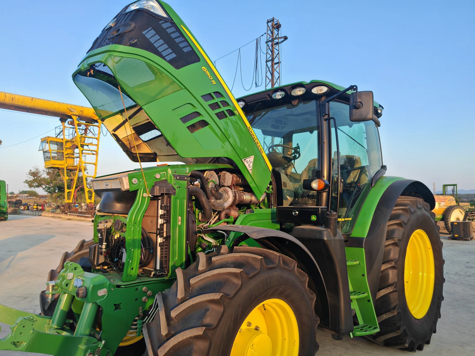 Трактор John Deere 6150R Premium лизинг с първоначална вноска 20 %, снимка 13 - Селскостопанска техника - 55929646