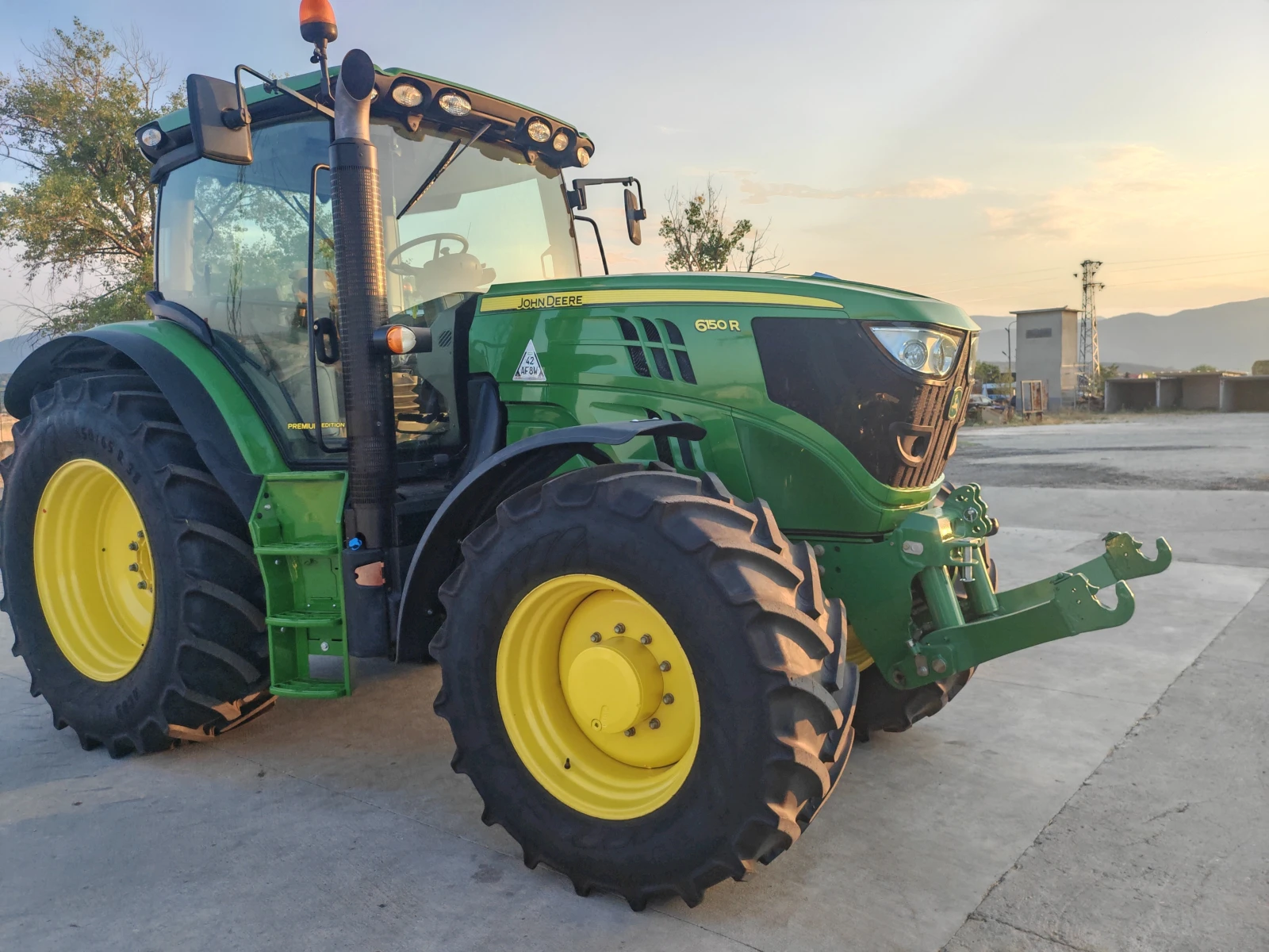 Трактор John Deere 6150R Premium лизинг с първоначална вноска 20 %, снимка 5 - Селскостопанска техника - 55929646