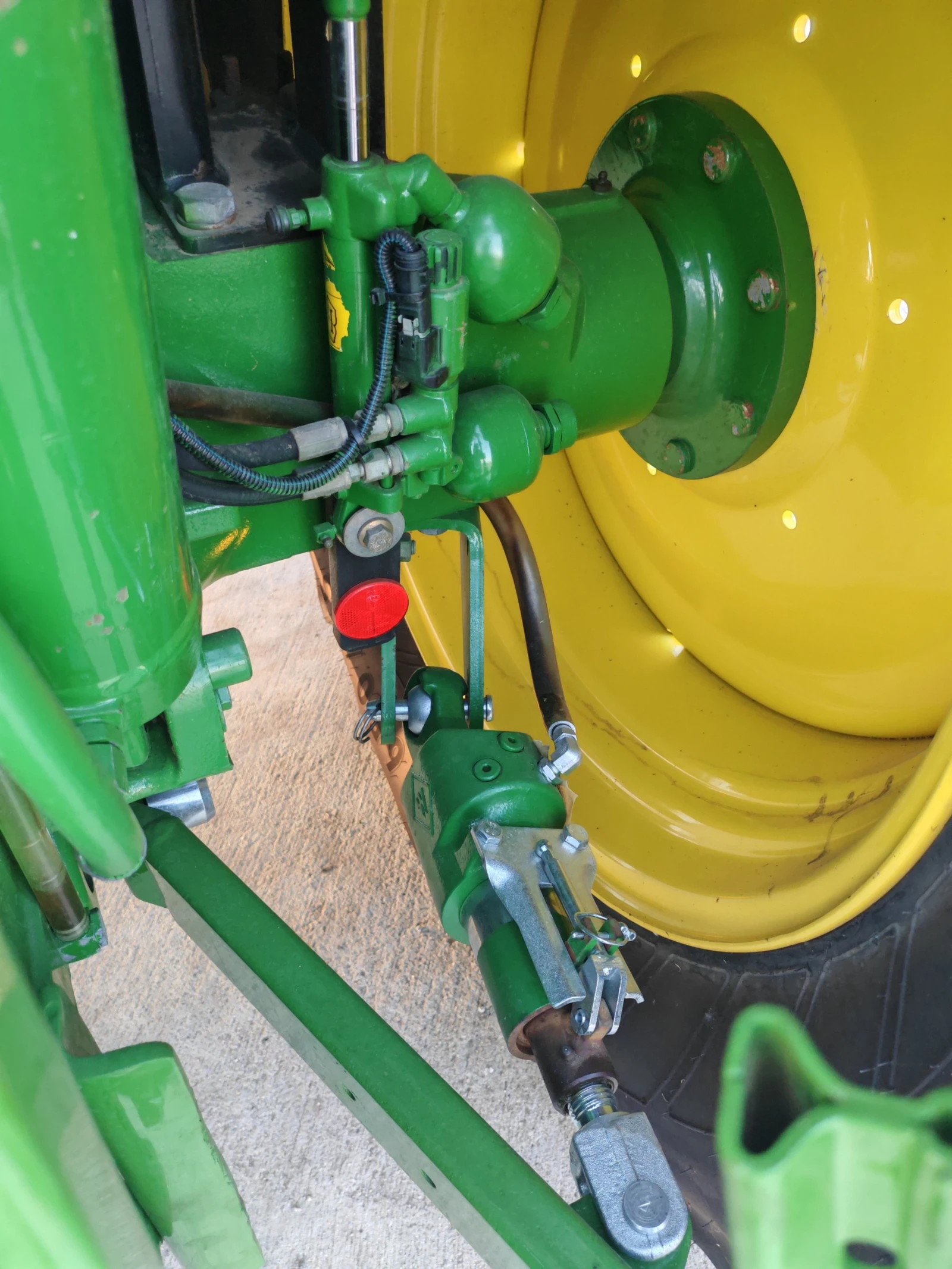Трактор John Deere 6150R Premium лизинг с първоначална вноска 20 %, снимка 12 - Селскостопанска техника - 55929646