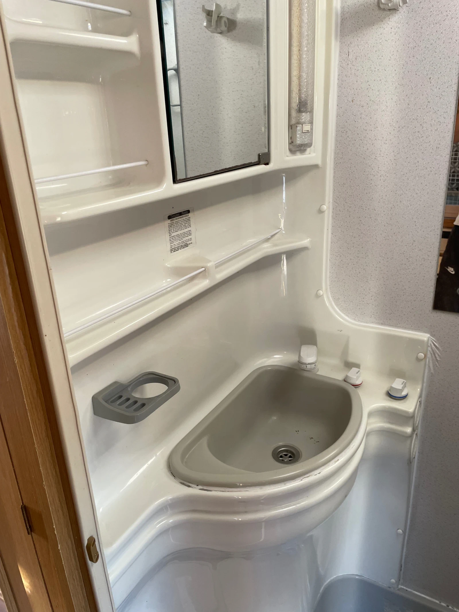  Swift   | Mobile.bg   12