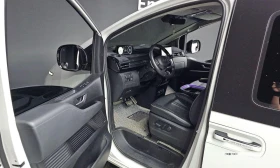 Hyundai Staria L3.5 Lounge 9-Seater Mobility, снимка 10