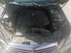 Mercedes-Benz E 250 4 Matik , снимка 9