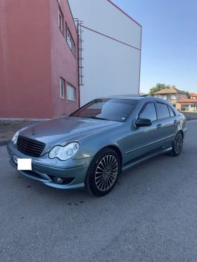 Mercedes-Benz C 270 AMG, снимка 2