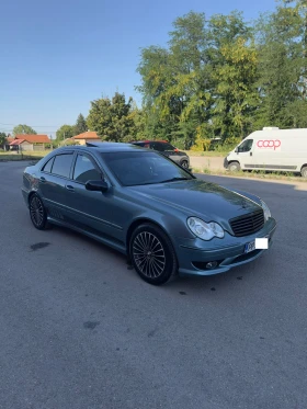 Mercedes-Benz C 270 AMG, снимка 6