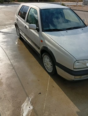 VW Golf 1.6....101 Газ-Бензин, снимка 6