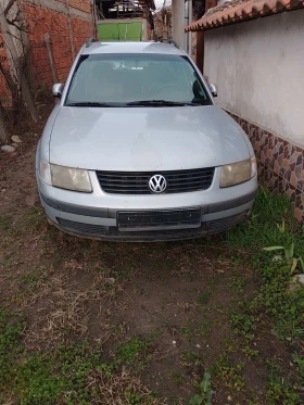 VW Passat - 1480 € / 2894.63 лв. - 46938057 3
