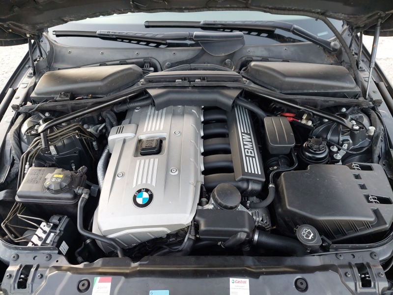 BMW 525 525 xi, снимка 17 - Автомобили и джипове - 45857698