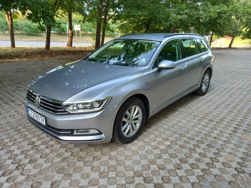 VW Passat 1.6TDI, снимка 4 - Автомобили и джипове - 47043249