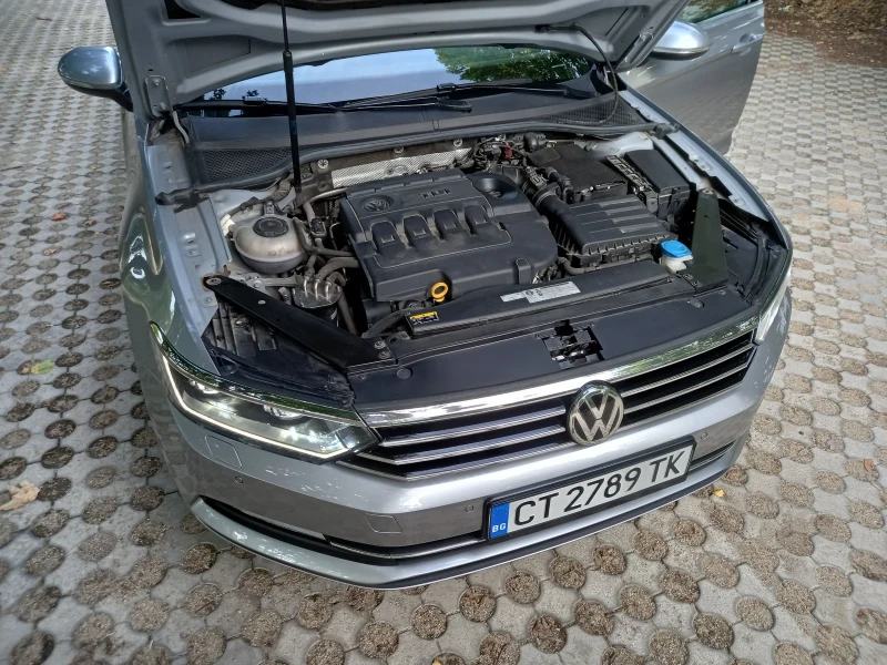 VW Passat 1.6TDI, снимка 17 - Автомобили и джипове - 47043249