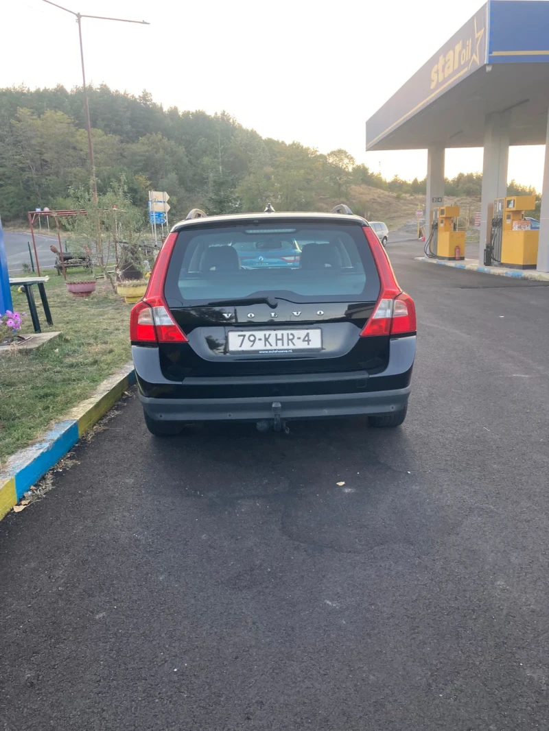 Volvo V70, снимка 5 - Автомобили и джипове - 47471000