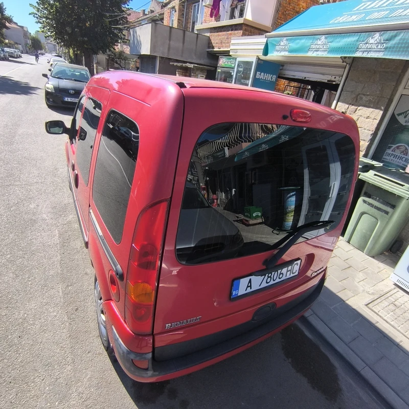 Renault Kangoo, снимка 4 - Автомобили и джипове - 47700040