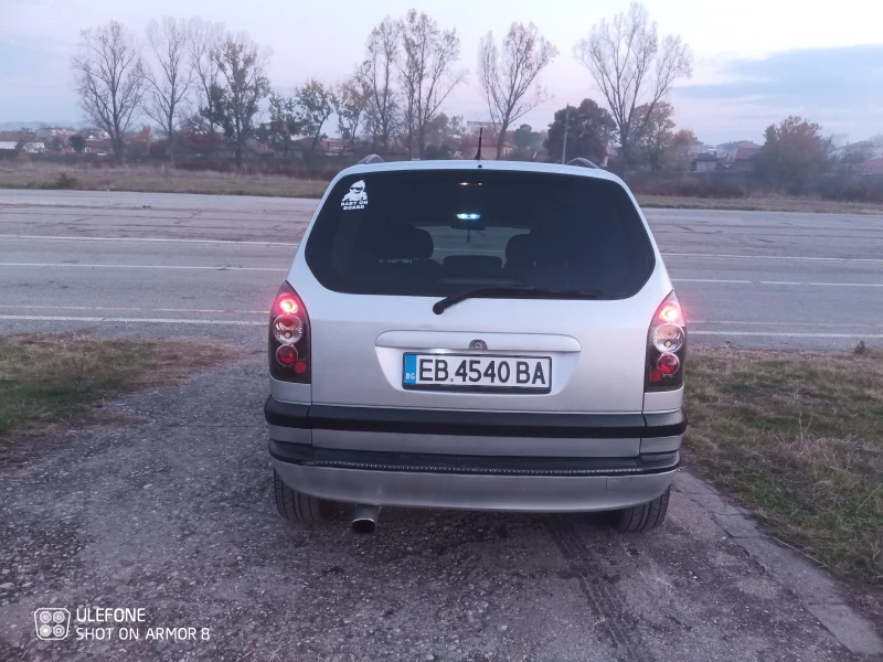 Opel Zafira, снимка 2 - Автомобили и джипове - 47909875