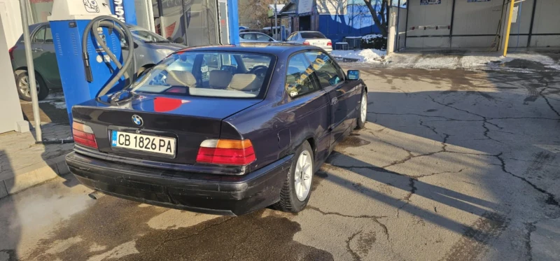 BMW 320, снимка 3 - Автомобили и джипове - 49247685