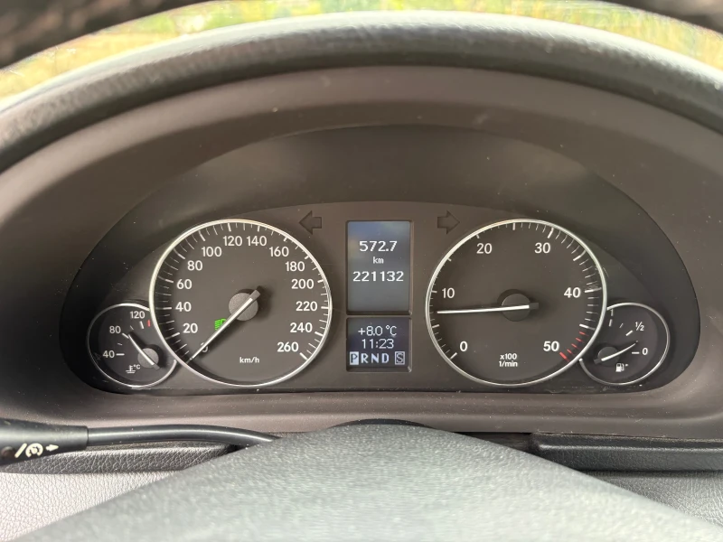 Mercedes-Benz C 320 AMG Sport Package 7G-Tronic, снимка 11 - Автомобили и джипове - 52032263