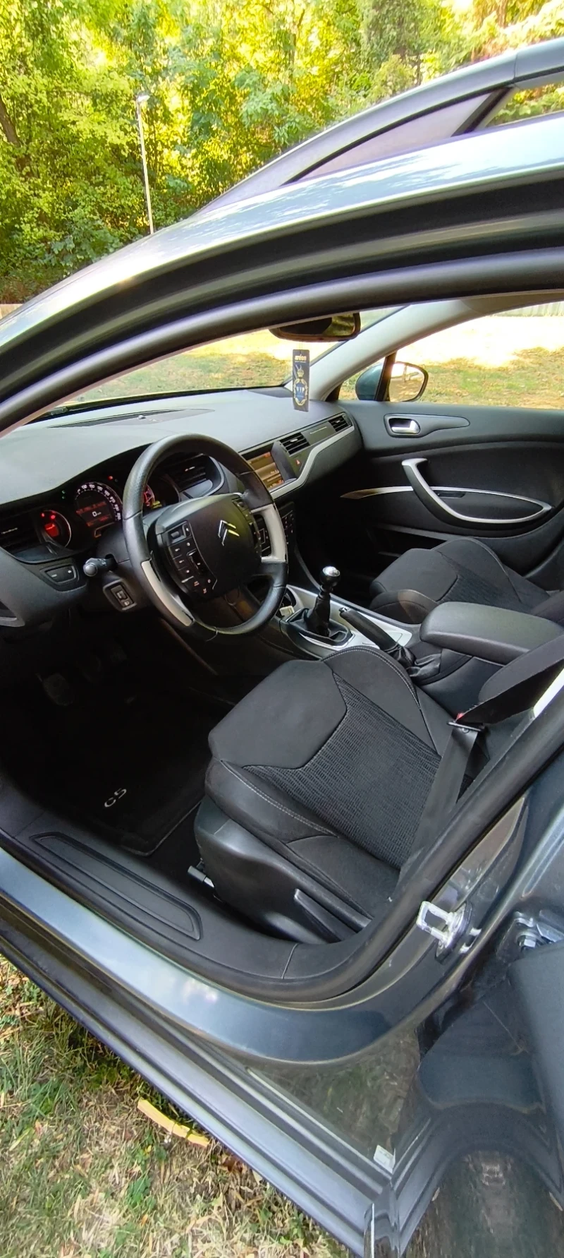 Citroen C5 2.0 HDI 140к.с, снимка 11 - Автомобили и джипове - 52080349