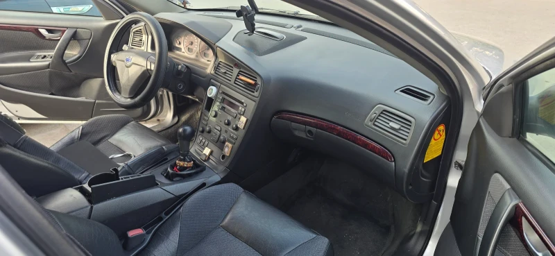 Volvo S60, снимка 5 - Автомобили и джипове - 52878694