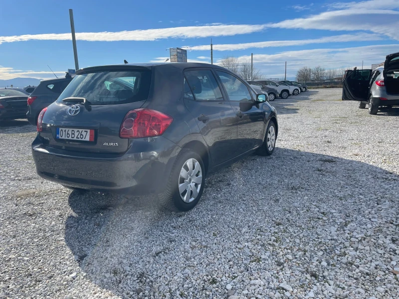 Toyota Auris, снимка 4 - Автомобили и джипове - 53053164
