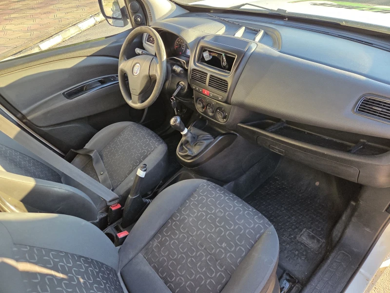 Fiat Doblo 1.3 90 кс * MAXI * KLIMA * EURO 5 , снимка 9 - Автомобили и джипове - 53168277
