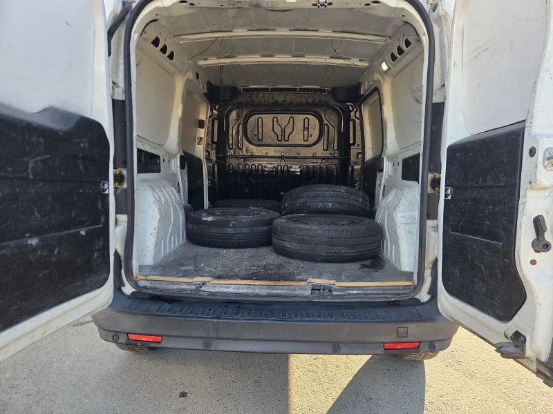 Fiat Doblo 1.3 90 кс * MAXI * KLIMA * EURO 5 , снимка 7 - Автомобили и джипове - 53168277