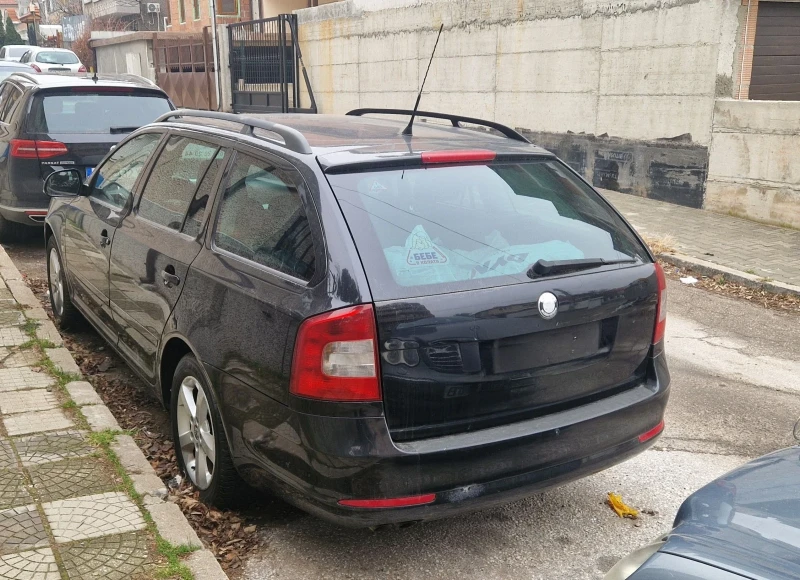 Skoda Octavia Газ, 8 джанти, снимка 2 - Автомобили и джипове - 53221322