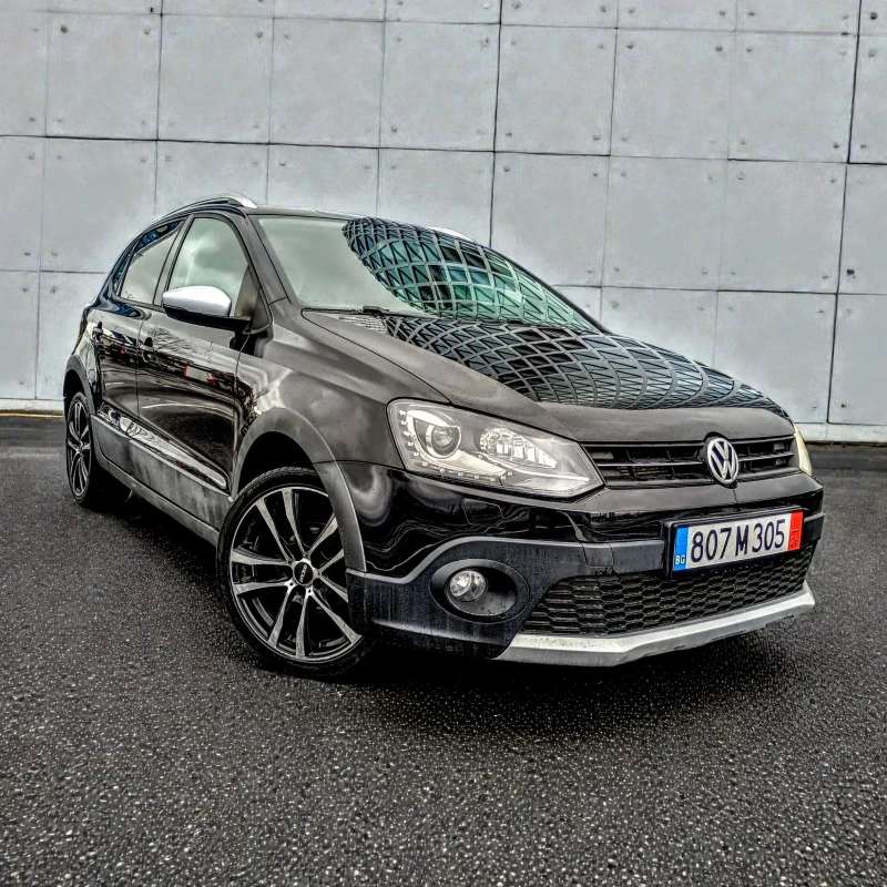 VW Polo * CROSS POLO * 1.6TDI 90ps * 95000km * УНИКАТ * , снимка 2 - Автомобили и джипове - 53234995
