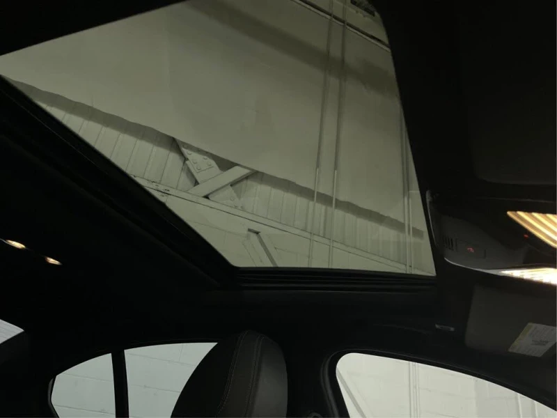 BMW 330 xDrive* АвтоКредит* (ЦЕНА ДО БГ), снимка 16 - Автомобили и джипове - 53264543