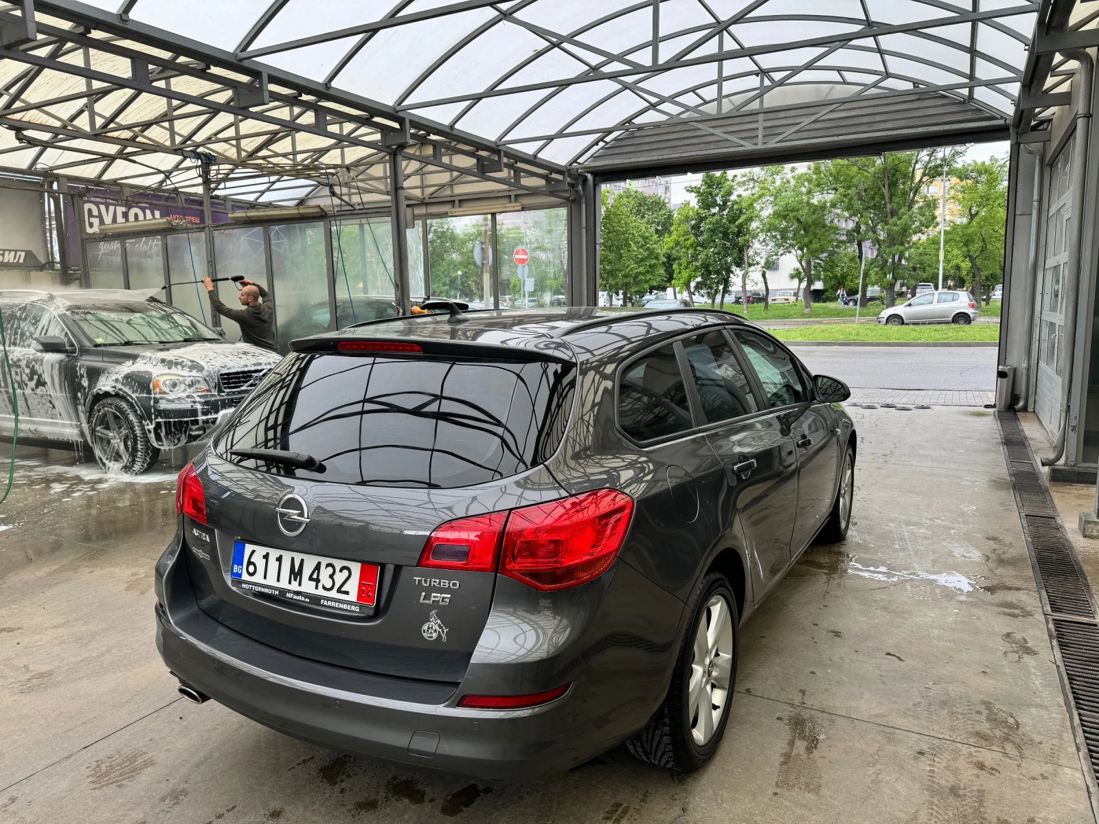 Opel Astra 1.4 Бензин-газ, Автоматик, Нави, Германия - изображение 4