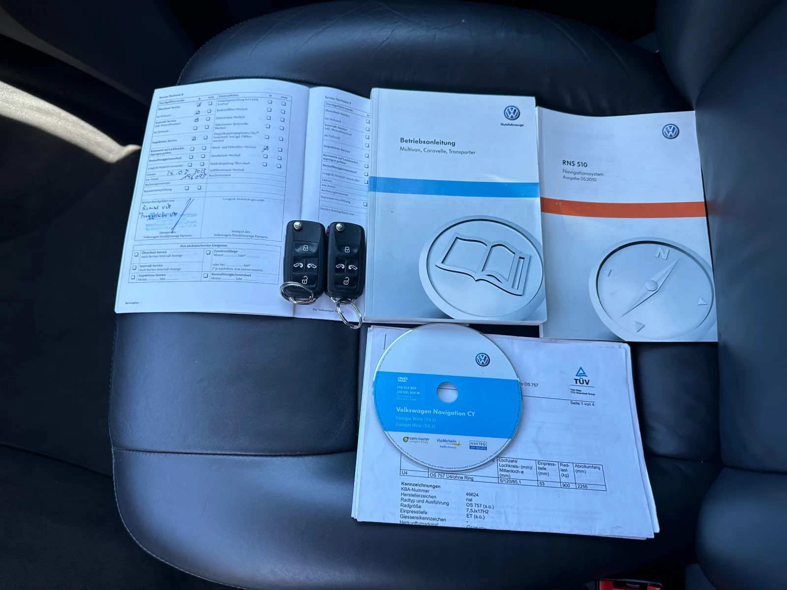 VW Multivan 2.0BiTDI* 4x4* DSG* HIGHLINE - изображение 10