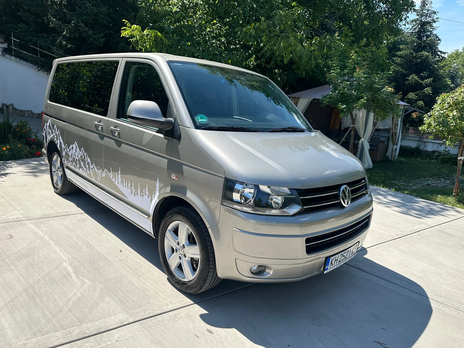 VW Multivan 2.0BiTDI* 4x4* DSG* HIGHLINE - изображение 4