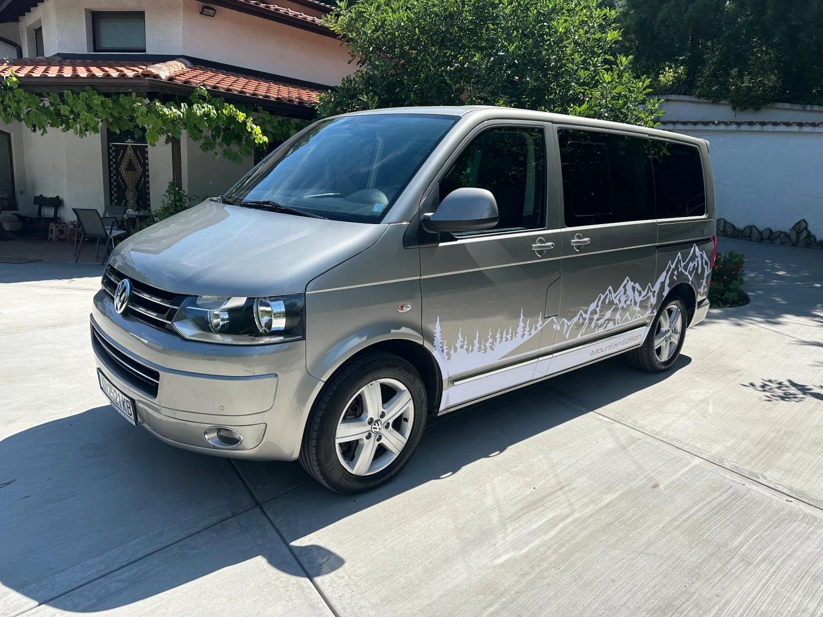 VW Multivan 2.0BiTDI* 4x4* DSG* HIGHLINE | Mobile.bg   1