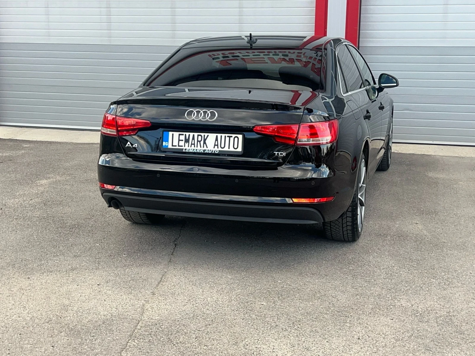 Audi A4 2.0TDI KEY LESS START STOP NAVI KLIMATRONIK - изображение 8