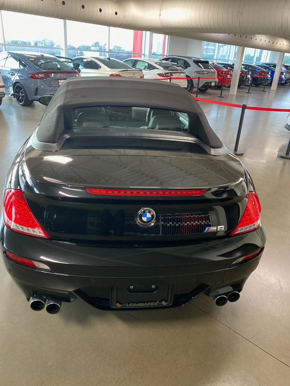 BMW M6 M6 5.0L v10* Авто финансиране* Карфакс - изображение 3