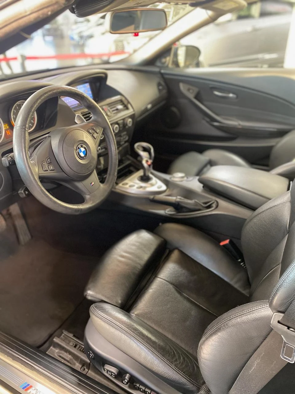 BMW M6 M6 5.0L v10* Авто финансиране* Карфакс - изображение 10