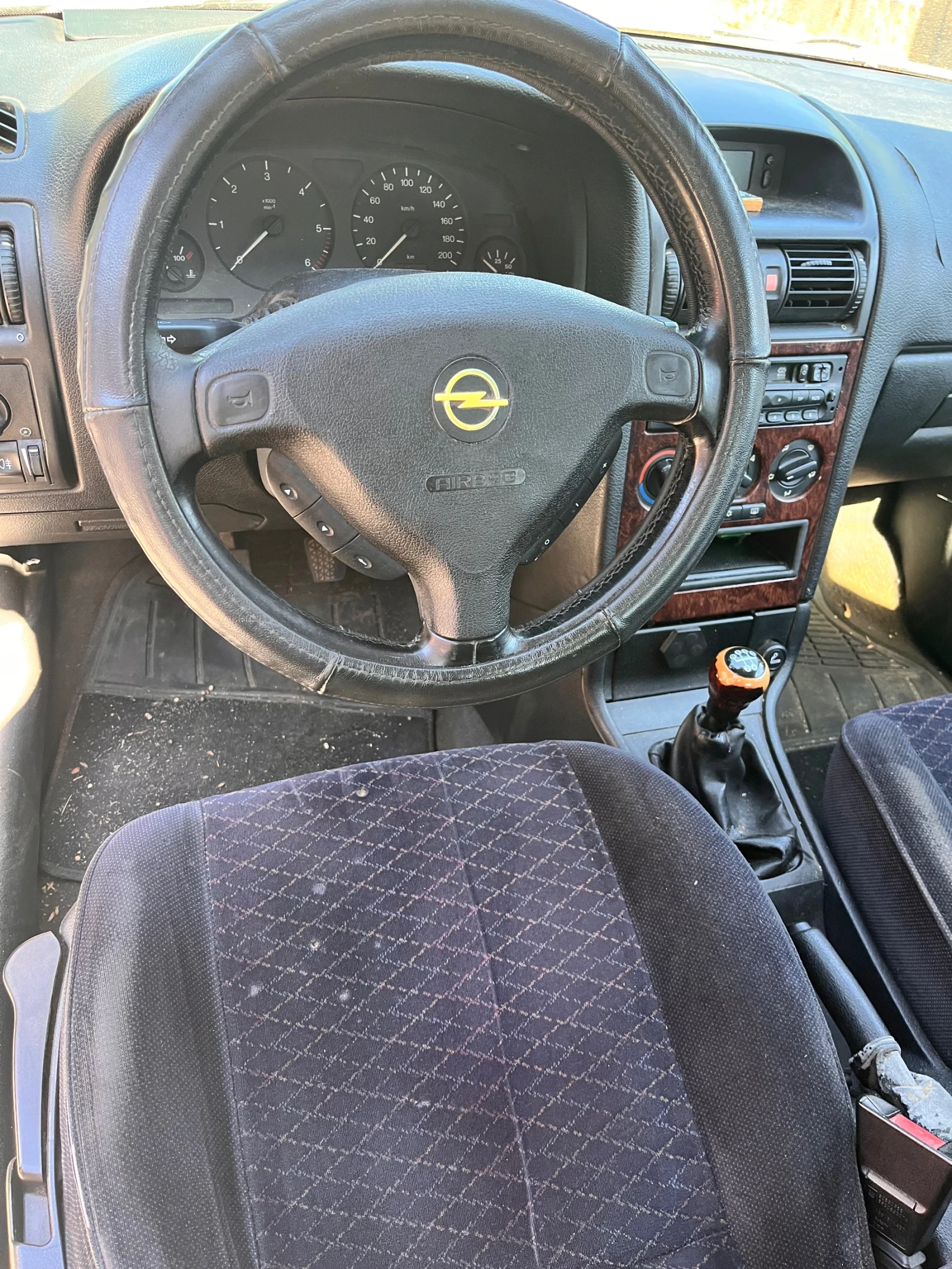 Opel Astra  - изображение 8